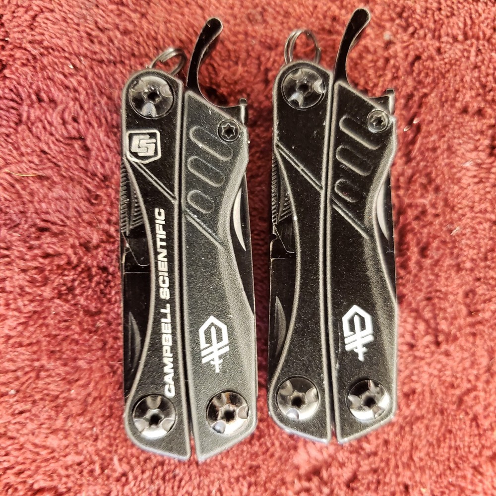 Lot of 2 Gerber Multi Tool Dime multiplier Black read
