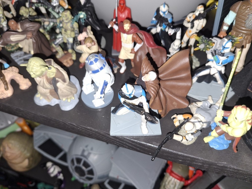 31 star wars 2'' Hasbro, Lfl, Disney, Mostly Hasbro