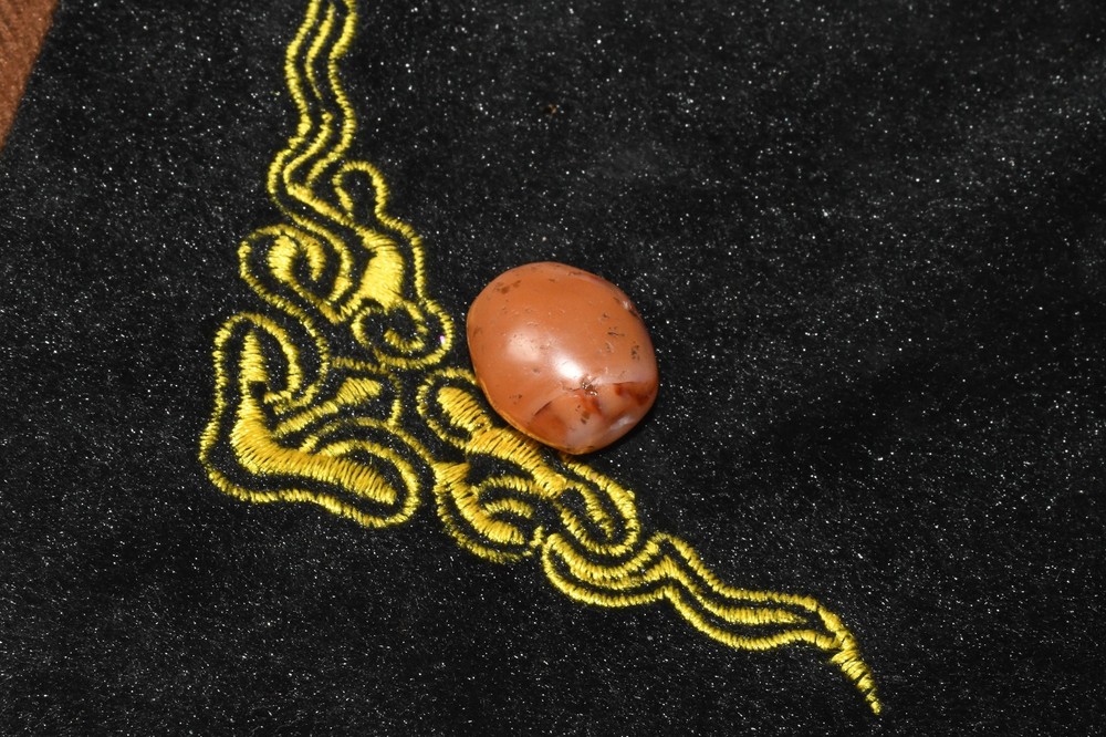Authentic Central Asian Carnelian Stone Dzi Bead in good Condition