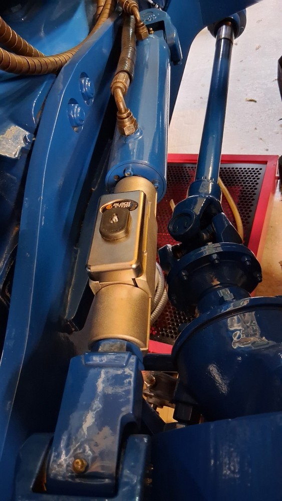 Tractor Unbeatable Anti Theft Steering Ram Lock Visual Robust Thatcham Approved