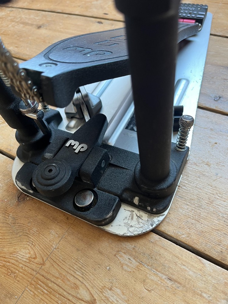 DW 9000 XF Single Pedal