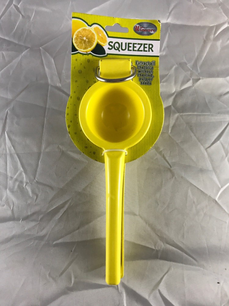 Winco LS-9Y, 9-Inch Lemon Squeezer