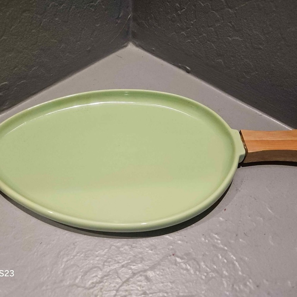 Green Ceramic and Wood Handle Appetizer Dish Appetizer Tray 16" x 8"
