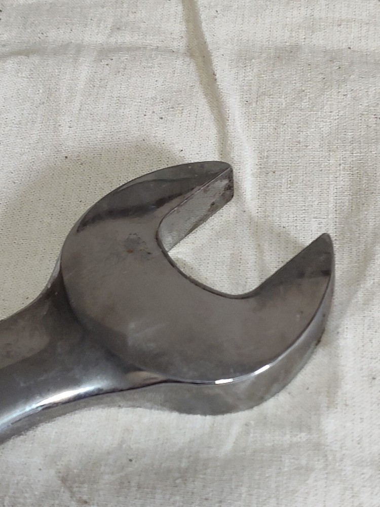 Craftsman 1" Combination Wrench D9