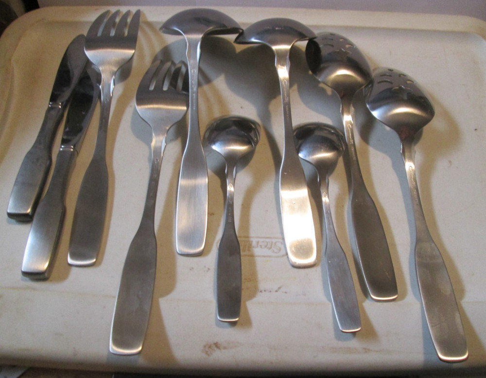 10 PIECE HOSTESS SET COMMUNITY Stainless Flatware Fork Knives Spoon