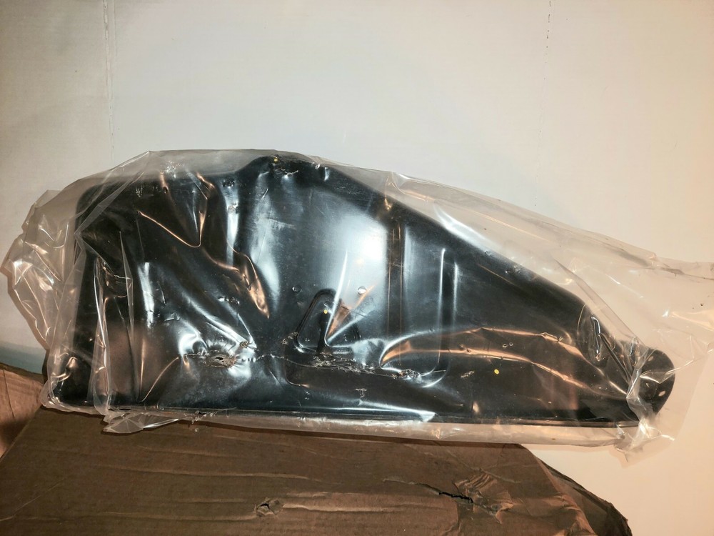 NOS HMMWV 6.5 Oil Pan