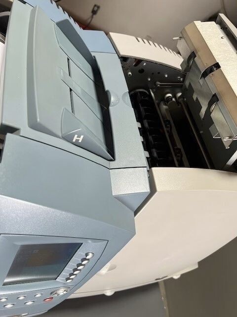 Pitney Bowes Di600 Folder/Inserter