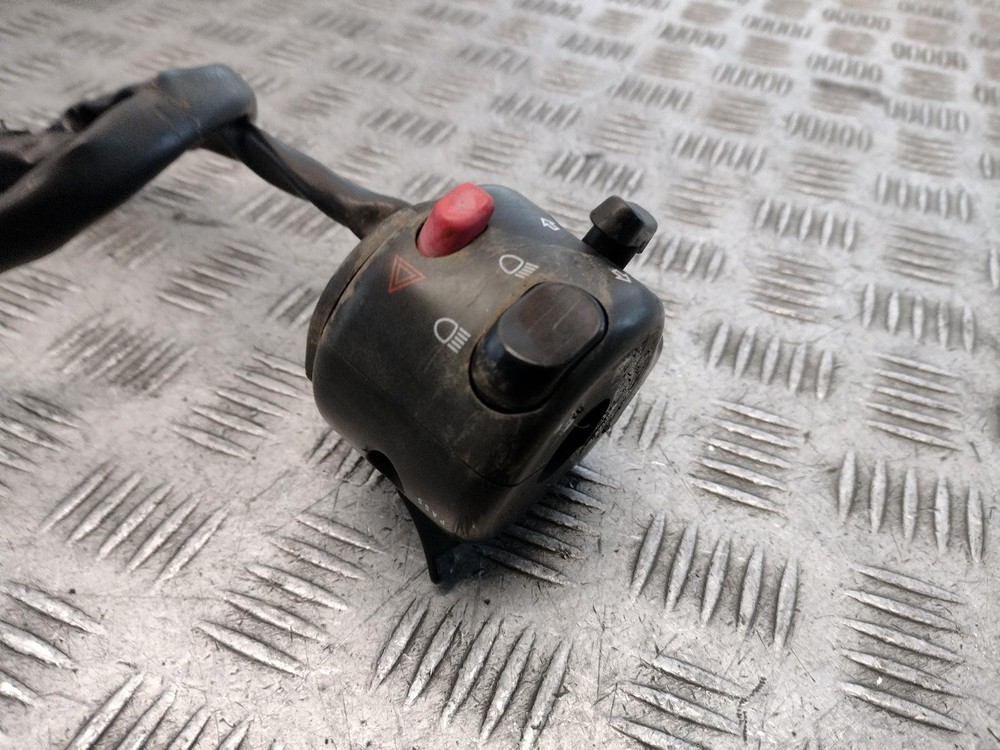 2002 TRIUMPH TIGER 955 I Left Hand Switch Gear