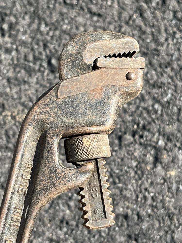 Rigid Pipe Wrench Offset E8 USA Made