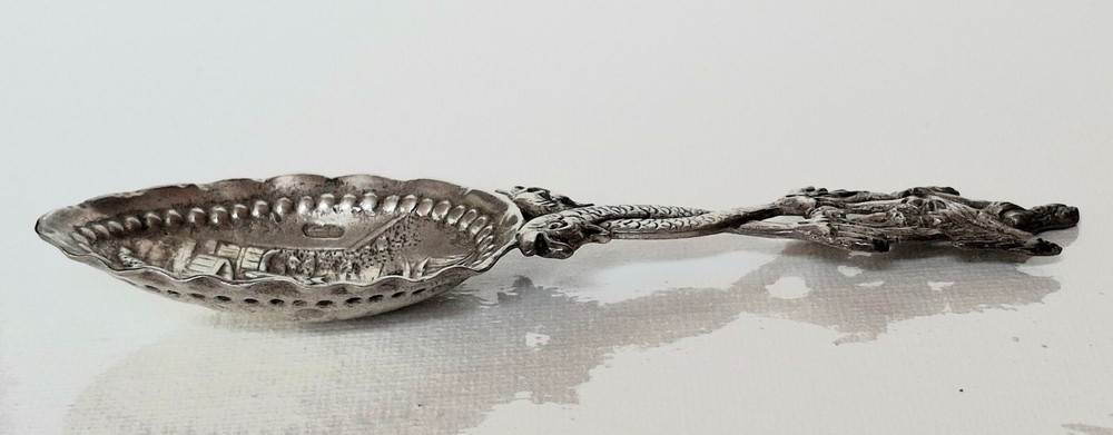 ANTIQUE GERMAN 800 SILVER DRAGON FISH HANDLE TEA CADDY SPOON