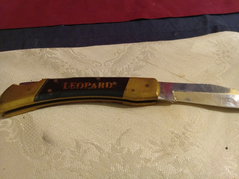 Vintage Leopard Lockback Knife