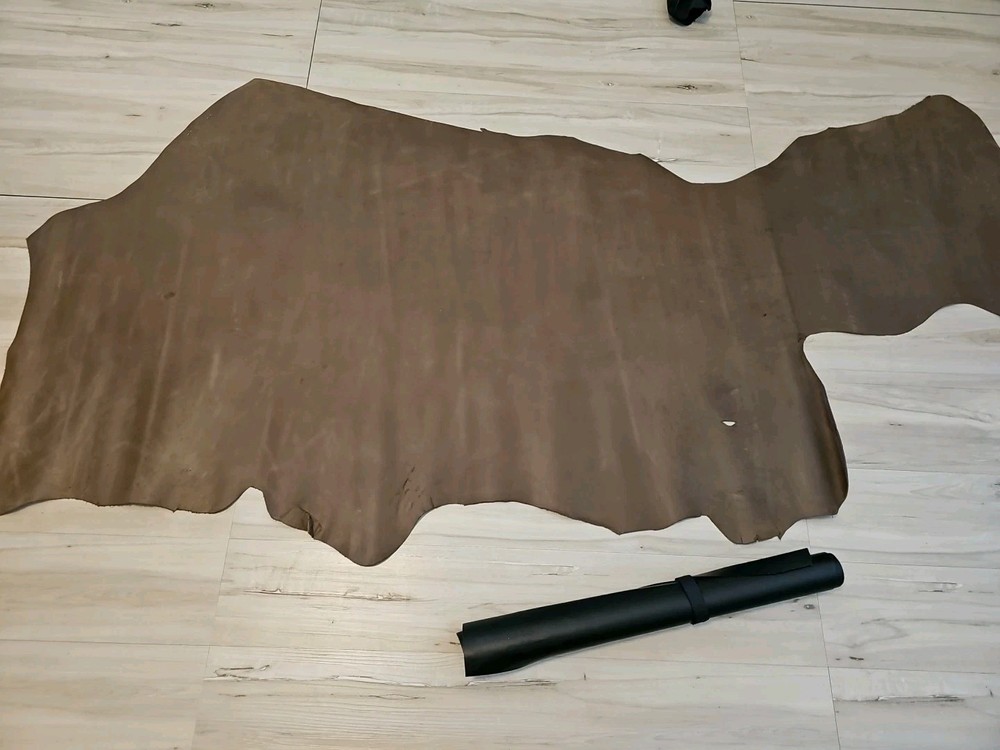 4oz MATTE KHAKI BROWN SMOOTH GRAIN M-TEMPER LEATHER HIDE PANEL,SHEET 16+sqf