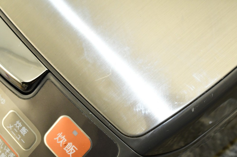 SHARP KS-S10E-S Microcomputer Spherical Cooking Method 5 Cup Capcity Rice Cooker
