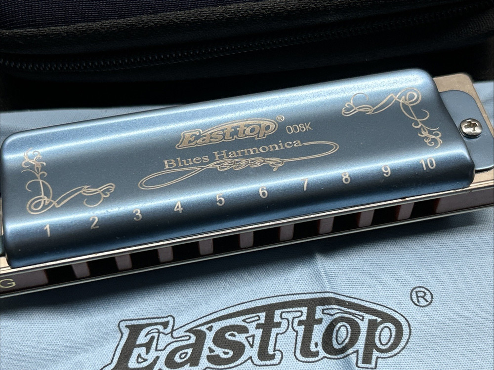 EASTTOP T008K 10 Hole Harmonica Diatonic Blues Professional Harmonica w/ Case