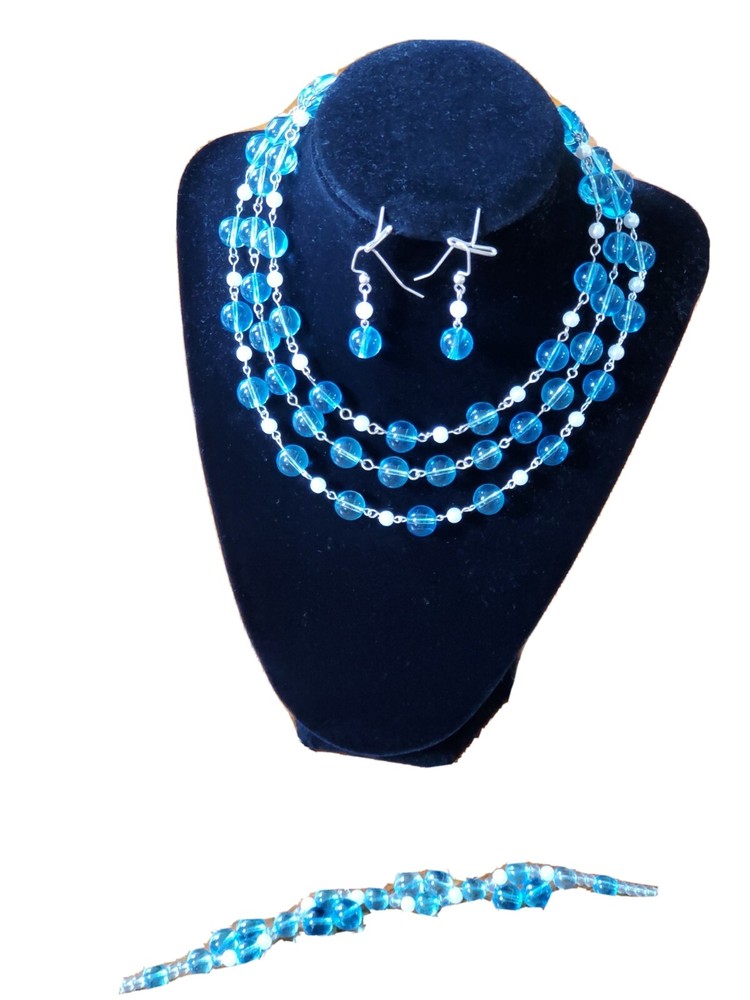 3 layer Blue and white  beads necklace set