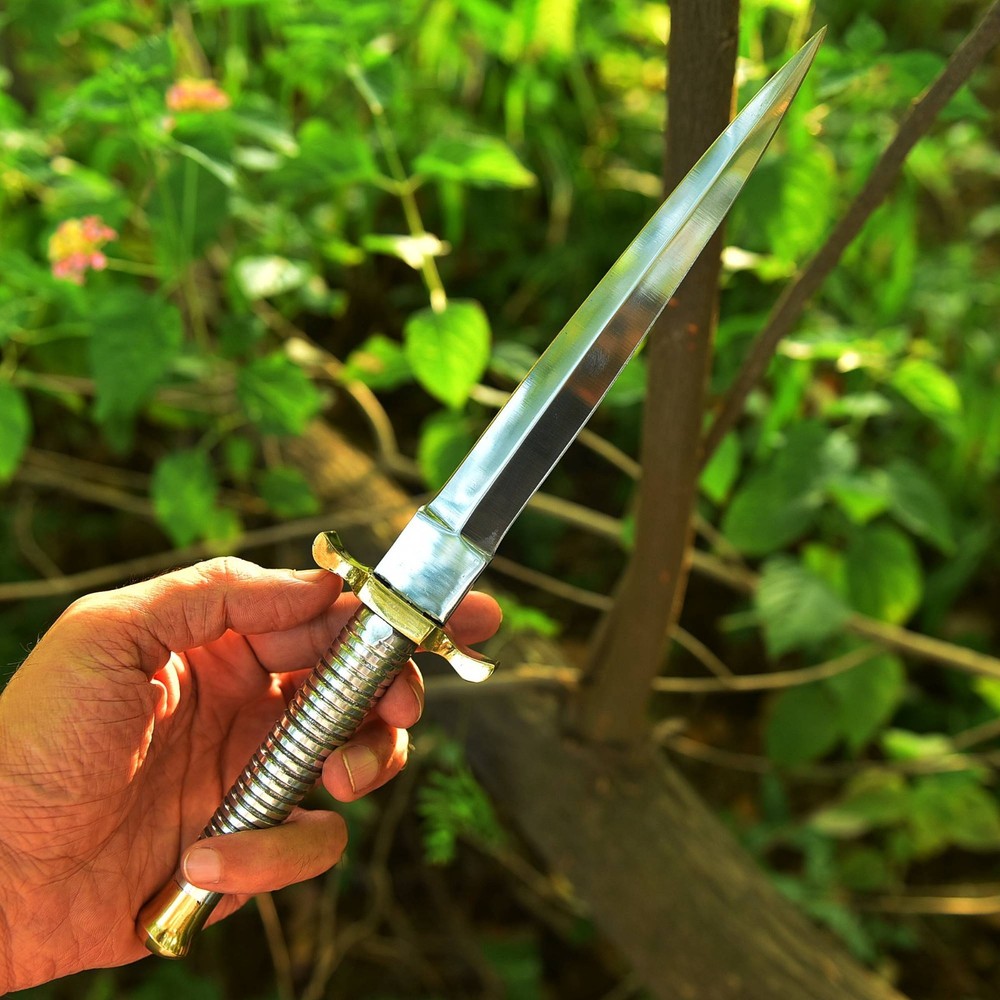 Classic Double Edged Fixed Blade Dagger Historic Fighting Knife With Brass Guard