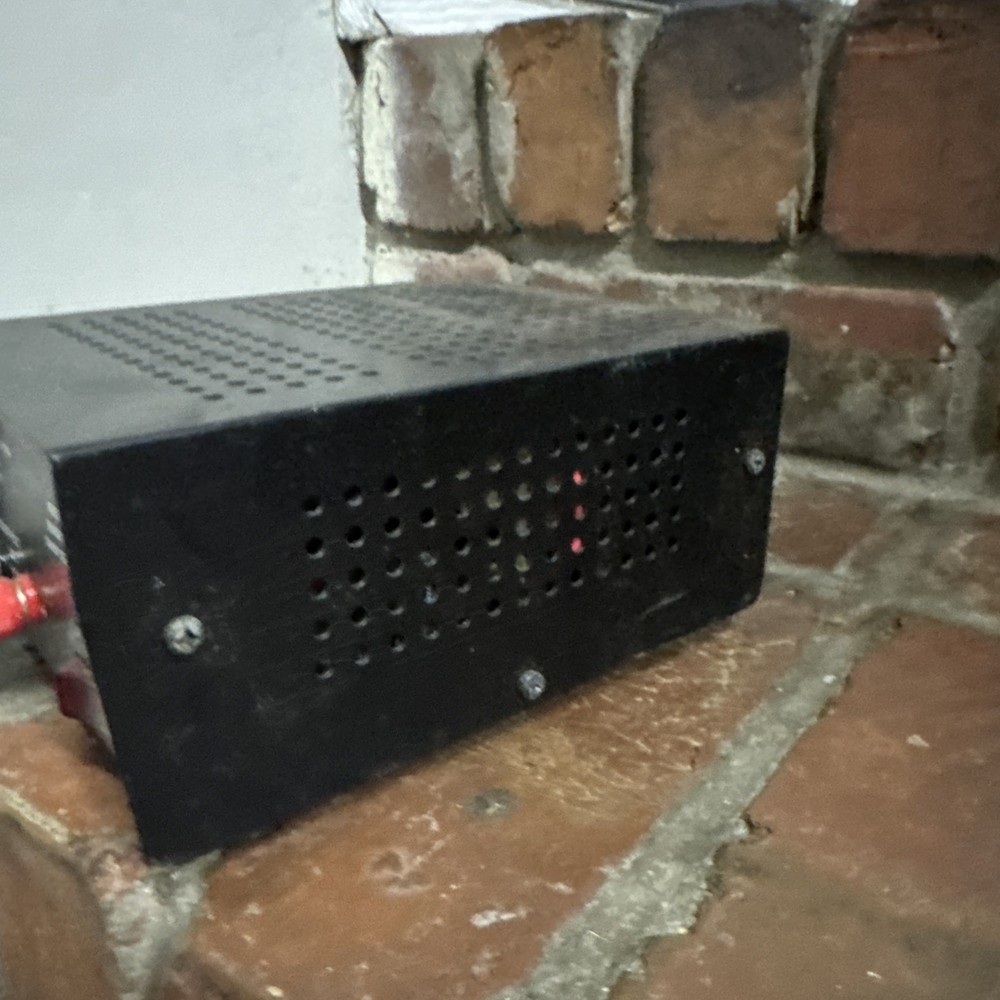 Pyramid PS-7KX Regulated Power Supply