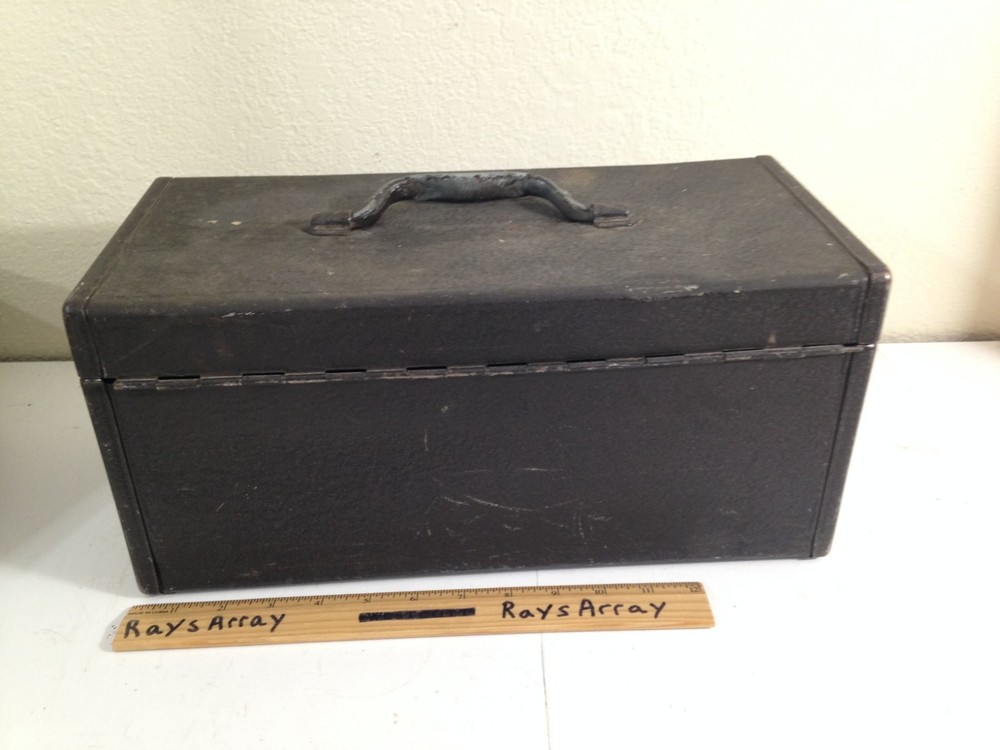 Vtg General Purpose triple Latch Tool Box medium unique size hammered gray brown