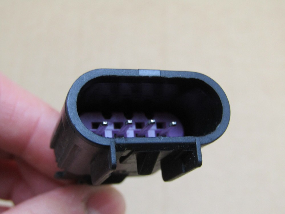 Sinnis connect 125 2023 4,124 miles lambda sensor (14631)