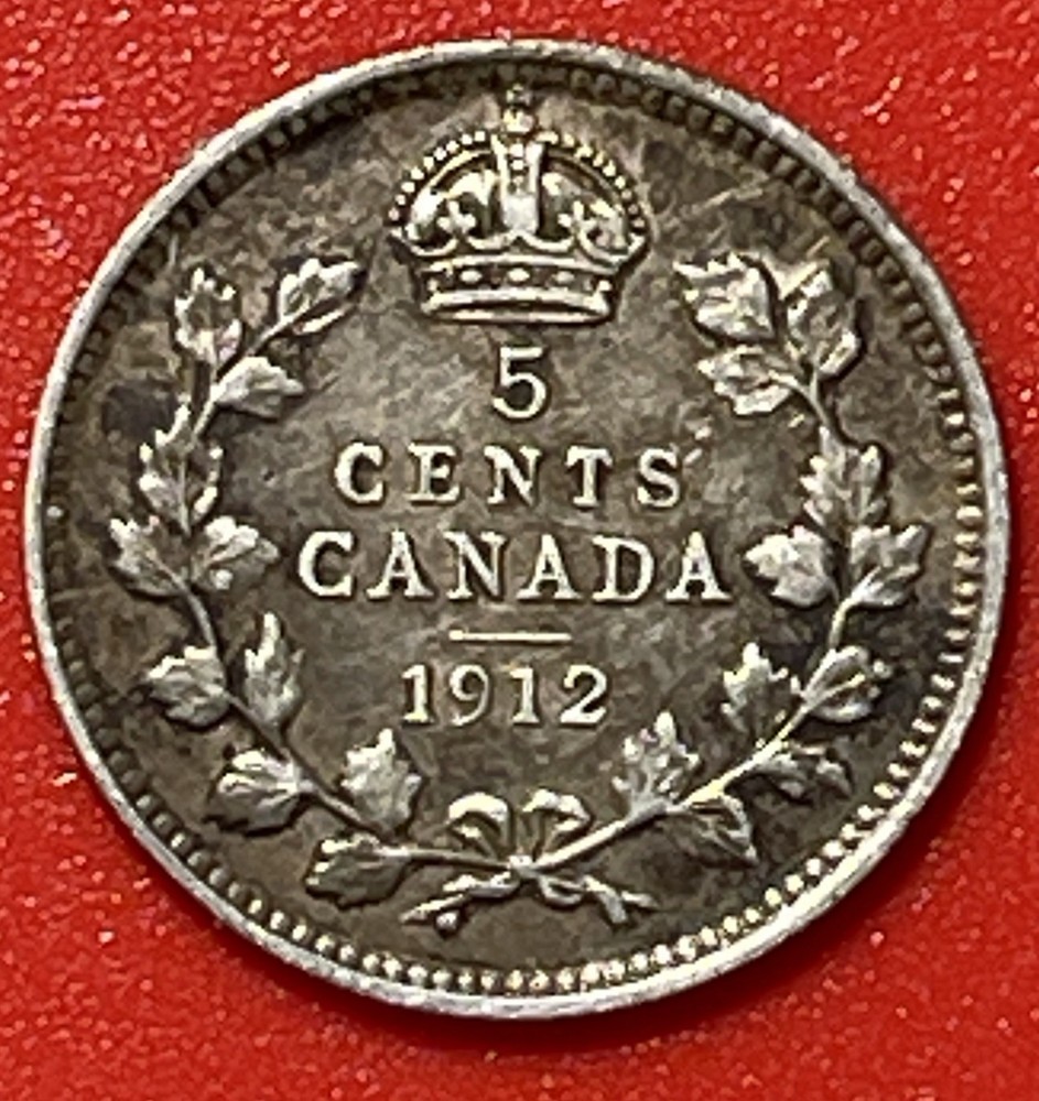 1912 Canada Silver 5 Cents, Circulated.