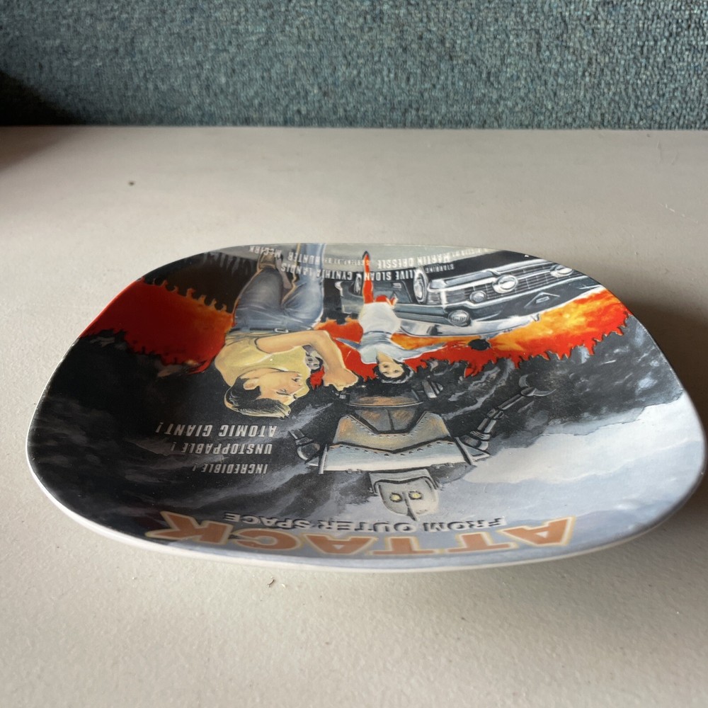 Mulberry Collection Attack From Outer Space Plate