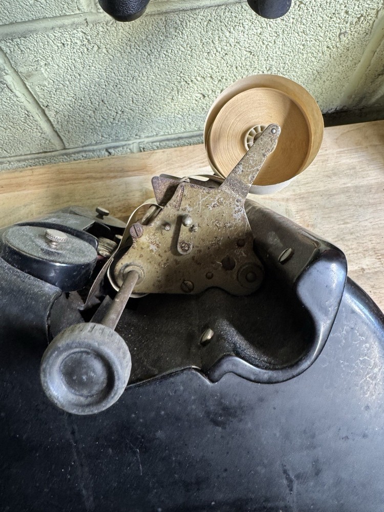 Antique Burroughs Class Adding Machine Appears To Work