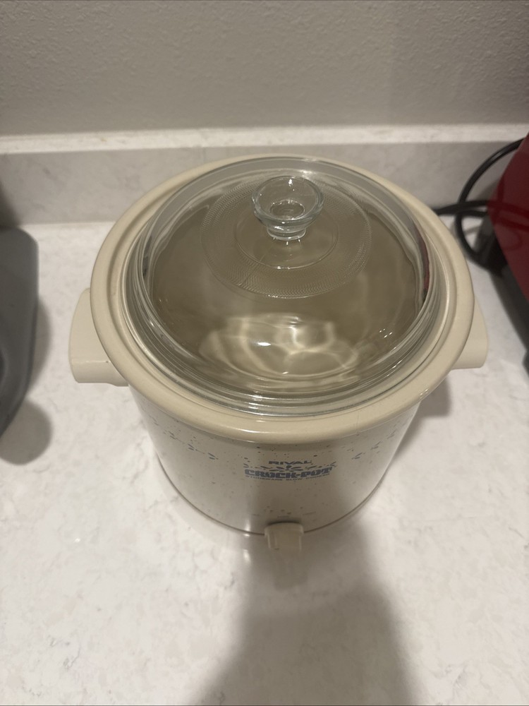 Vintage Crockpot 3100 3 1/2 Quart