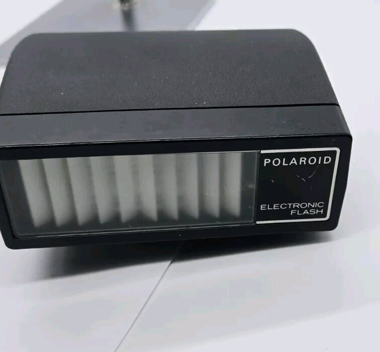 POLAROID Camera 360 Flash with Polaroid Vinyl Case Untested Vintage