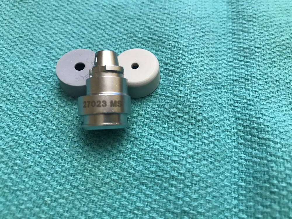 Storz 27023 MS Adaptor with 2 caps