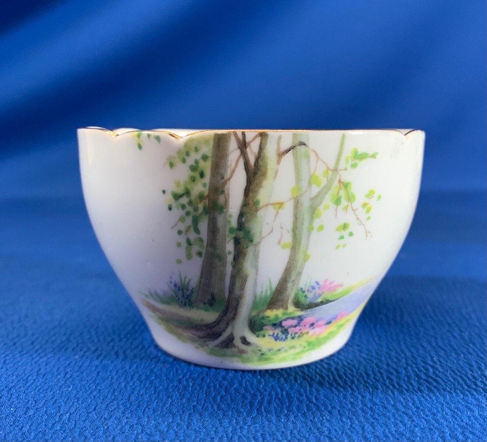 SHELLEY WOODLAND PATTERN SUGAR AND CREAMER SET
