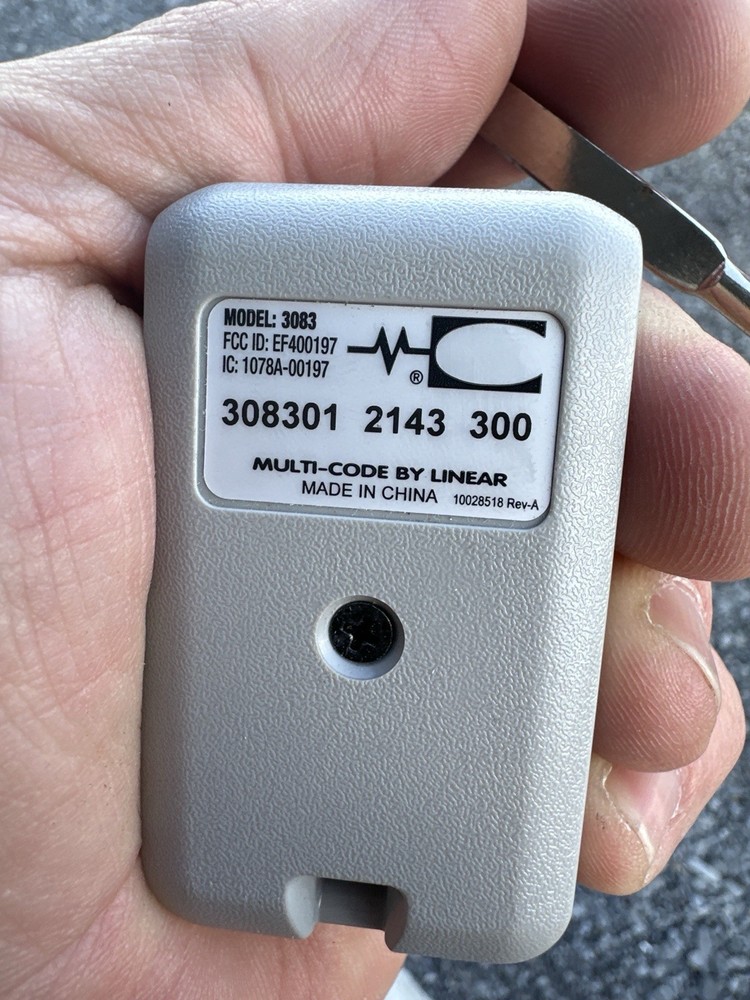 Linear Multicode 3083 Gate/Garage Door Remote Transmitter 300MHz 10 Switch
