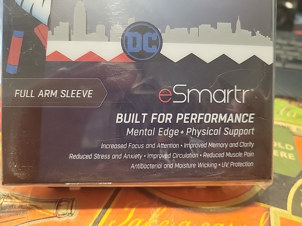 M eSmartr Smart Compression Forearm Sleeve Cognitive Boost Technology Gaming.