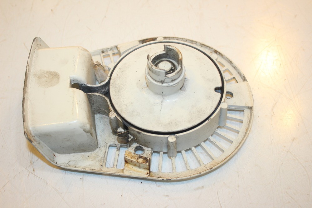 McCulloch Outboard Engine Recoil Starting Starter