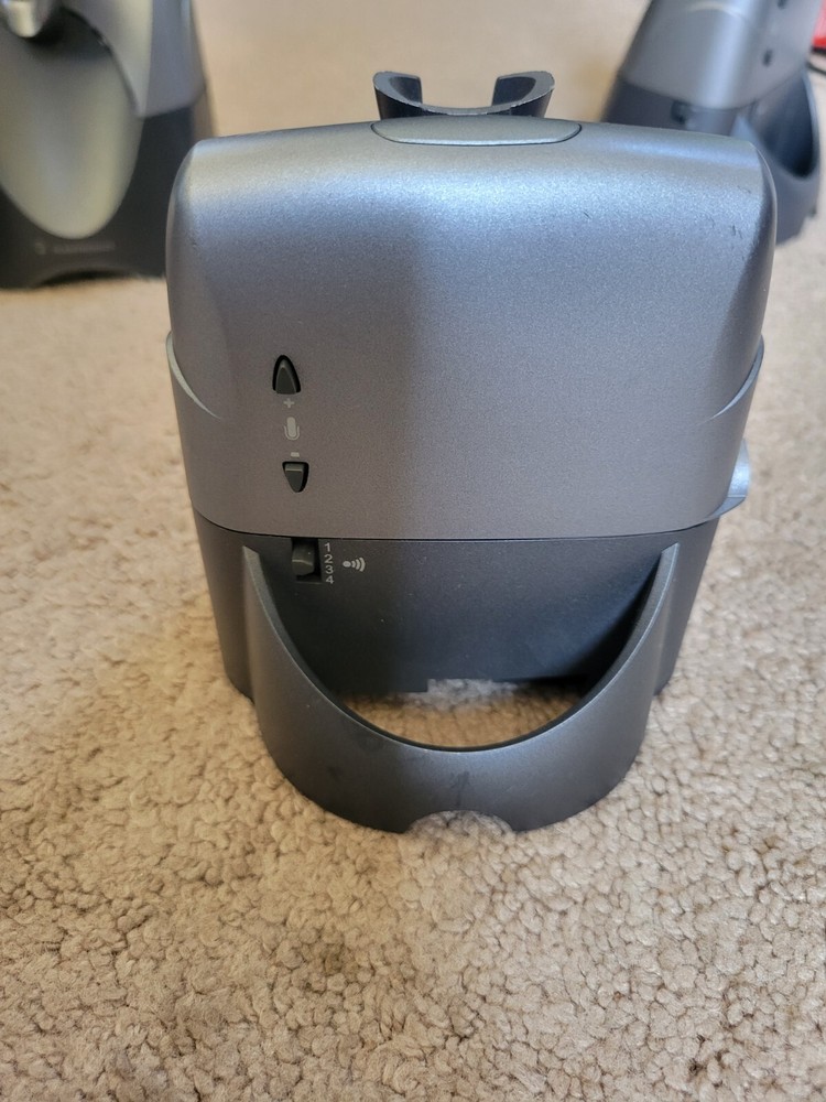 PLANTRONICS CS55 WIRELESS PHONE HEADSET CHARGING BASE ONLY USED