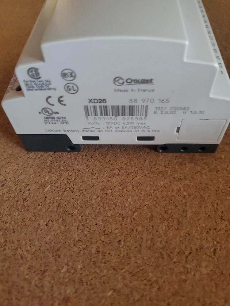 Crouzet XD26 Programmable Logic Controller 12VDC