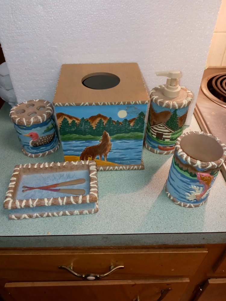 Lodge Life 5 pc Bathroom Set Never Used
