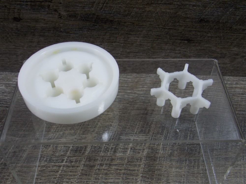 CTC Pasta Express Model X2000 Replacement Disc: 2-Piece Small Macaroni Die