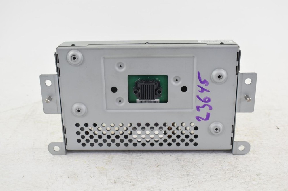 2013 Ford Escape 8 Display Screen OEM Used, Reprogramming Required