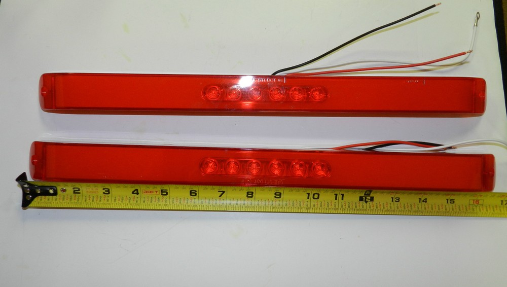 2- Optronics Glo-Light Truck Trailer Stop Tail Turn Light 28 LED Submersible 17"