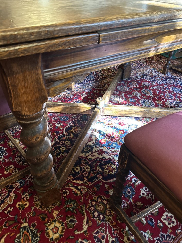 Feudal Oak Dining Room Set