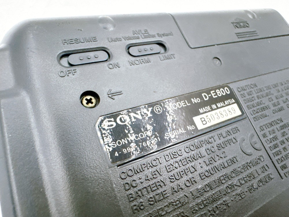 Sony D-E800 CD Walkman Portable ESP Player with Remote Tested Working