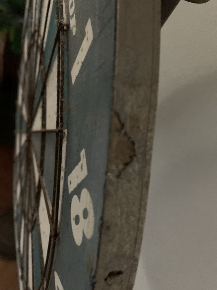 Vtg Dunlop Dart Board 17”