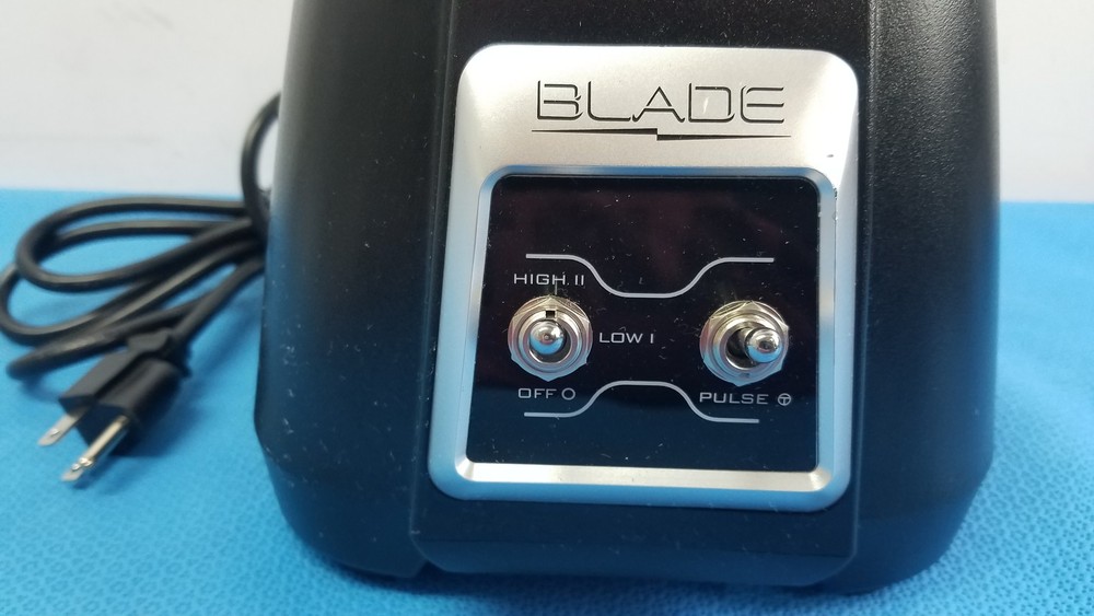 Waring Commercial BB300 BB300S Blade Bar Blender Base 120V 2-Speed Toggle Switch
