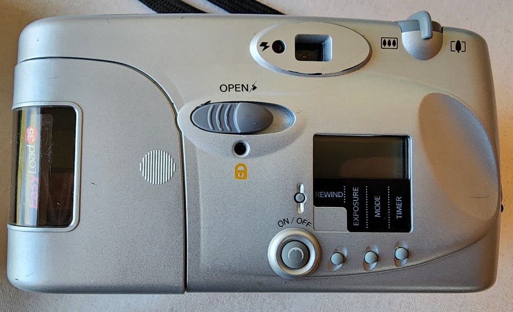 Kodak KE85 - Kodak Easy Load 35 With Bag - Untested