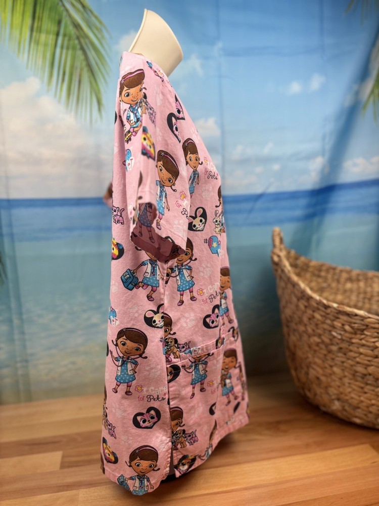 Women’s Disney Doc McStuffins Pink Scrub Top Size Medium