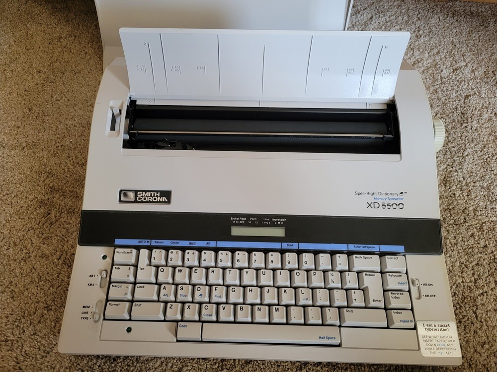 Smith Corona XD5500 Electric Spell Right-Dictionary Memory Typewriter Model 5P