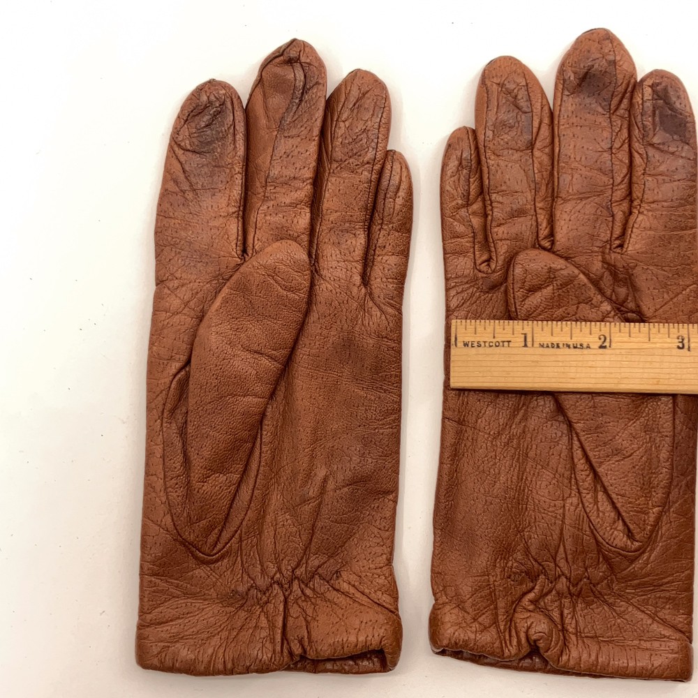 Soft brown dot pattern leather winter gloves size m