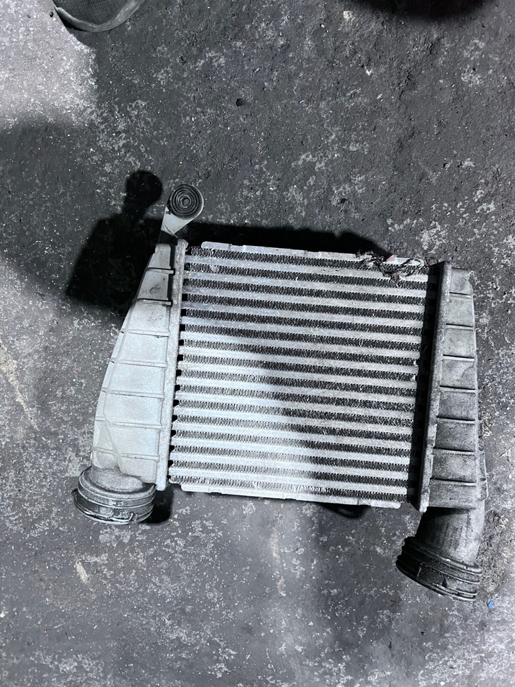 Volkswagen Phaeton intercooler radiator 3D0145804 Diesel 230kW