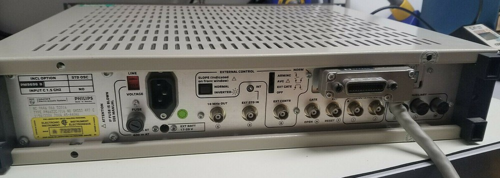 PHILIPS PM 6652C PROGRAMMABLE HIGH RESOLUTION TIMER COUNTER