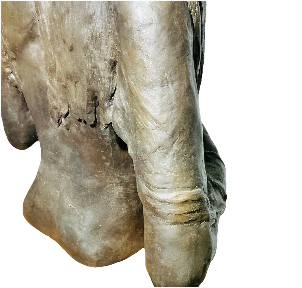 AMOREERNA MEA Bronze Statue